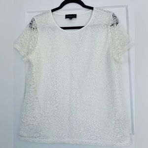 EUC Premise Off White, Romantic Lace Short Sleeve Blouse, Size L‎